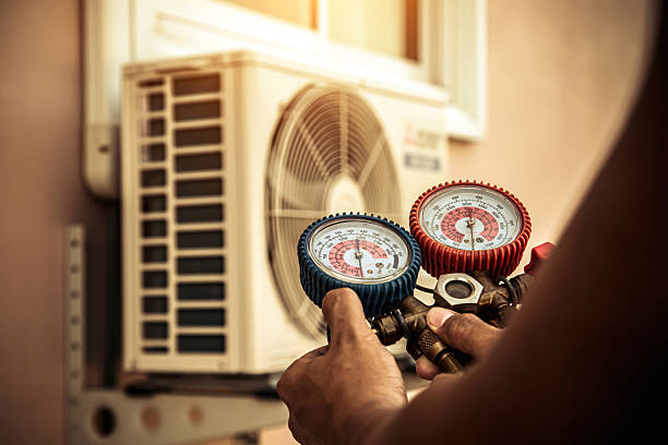 Professional Air Conditioning Service technician working in Vancouver, WA